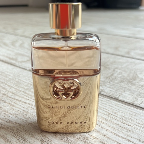 Gucci Guilty - Picture 5 of 6